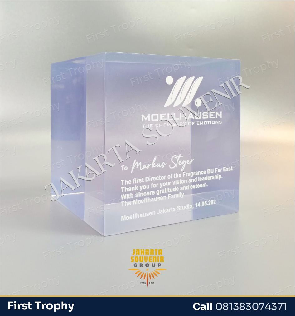 Plakat Kubus Kristal Bening