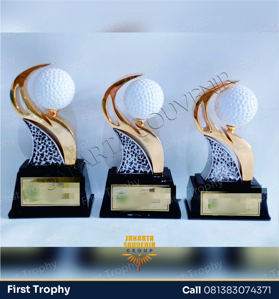 Trophy Golf Mewah