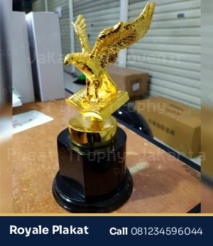 Trophy Buku Burung Edu