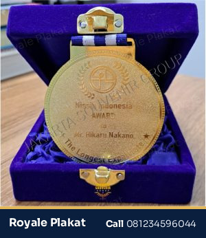 Medali Zinc Alloy Tebal