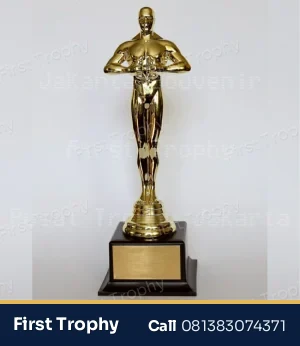 Piala Plastik Lomba Cerdas