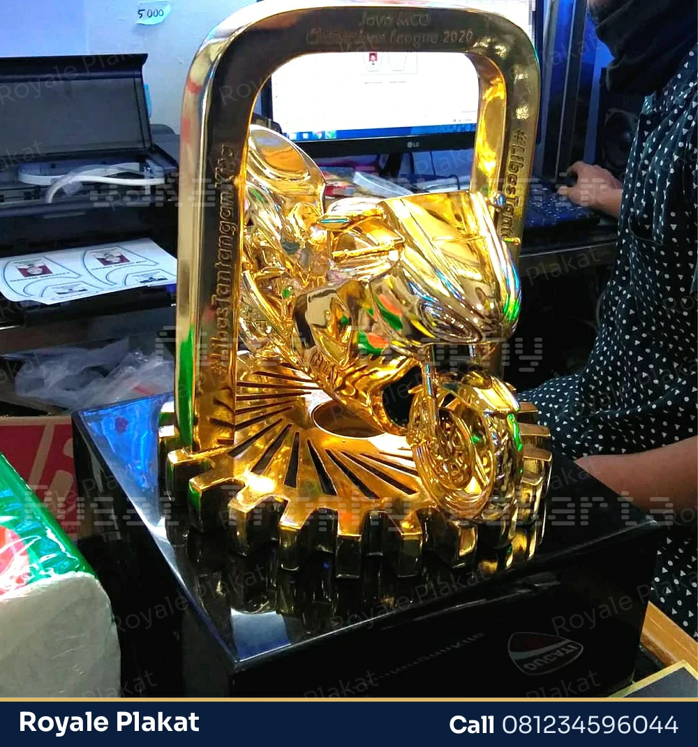 Piala Plastik Motor Sport - First Trophy