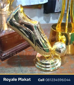 Piala Plastik Pencak Silat