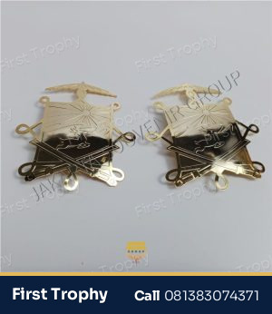 Pin Logam Custom
